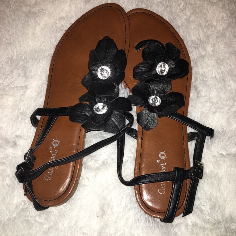 Flower sandals